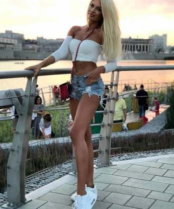 Людмила, 23